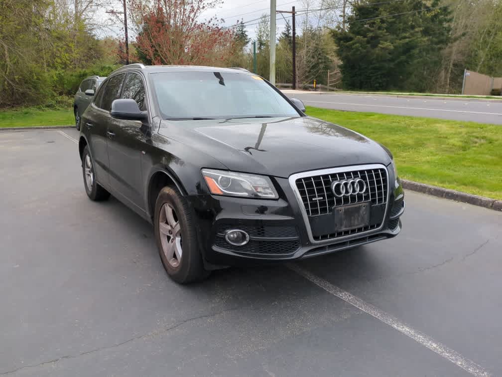 2010 Audi Q5 quattro 4dr Prestige