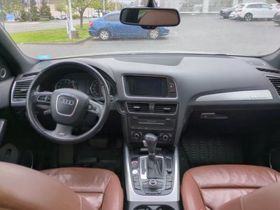 2010 Audi Q5 quattro 4dr Prestige
