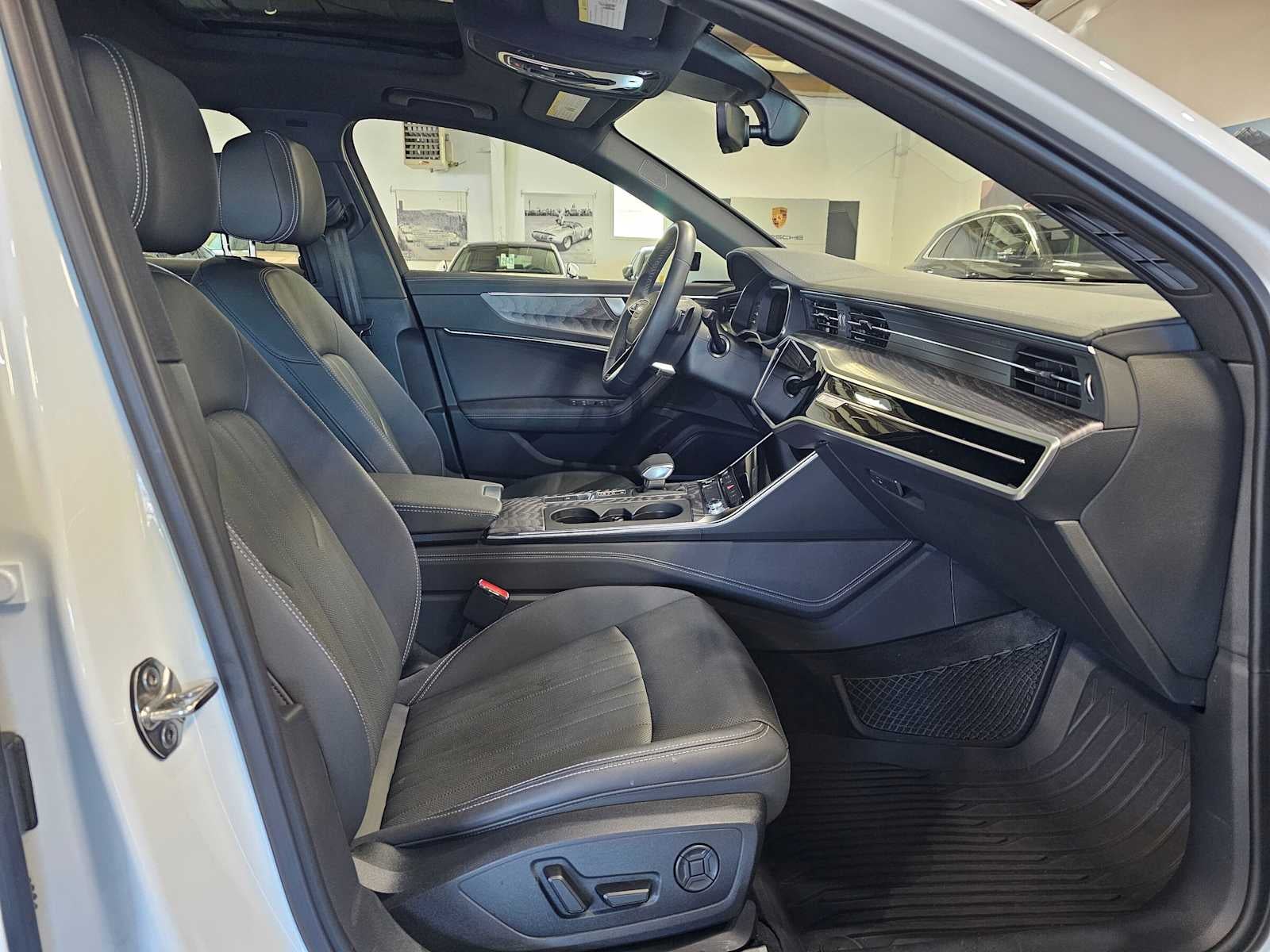2025 Audi A6 Sedan Premium Plus