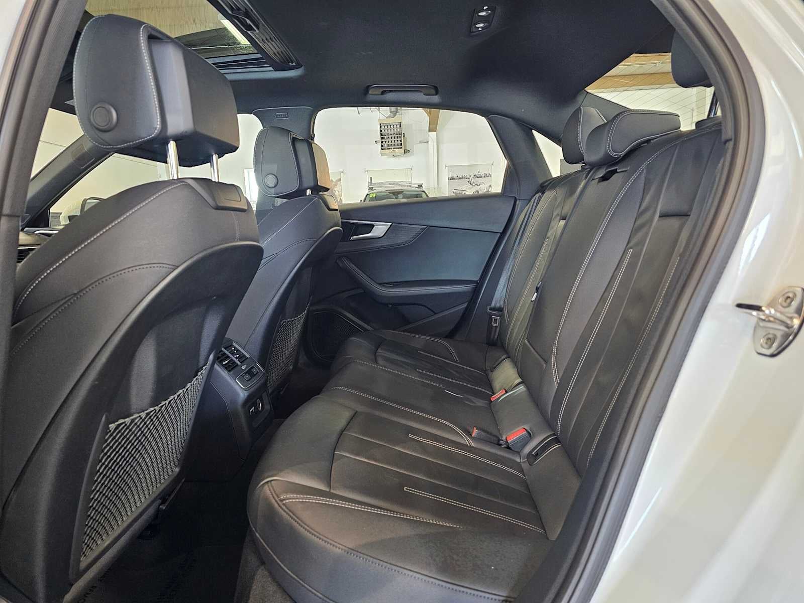 2024 Audi A4 S line Premium Plus 45 TFSI quattro