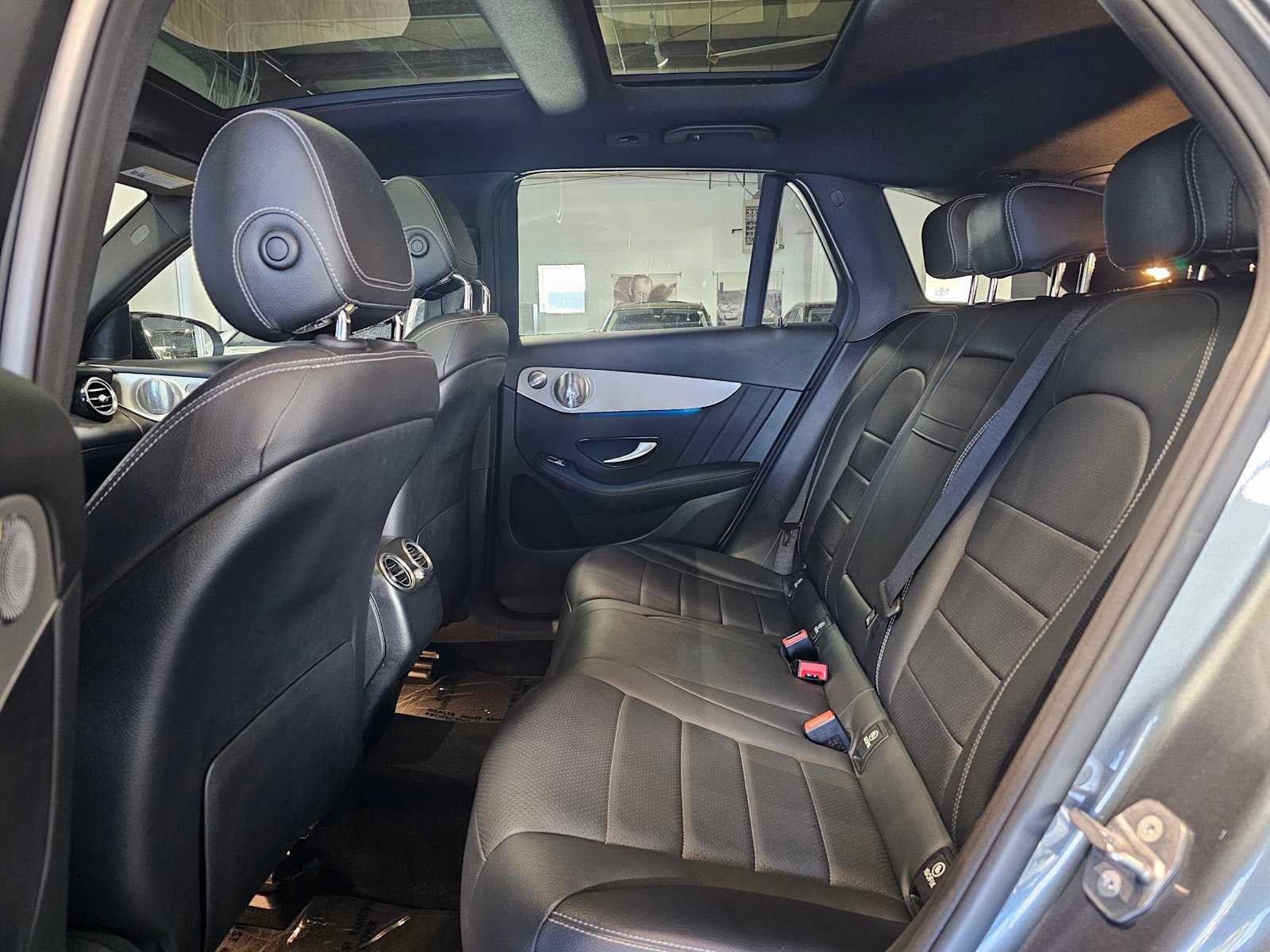 2019 Mercedes-Benz GLC 300 GLC 300