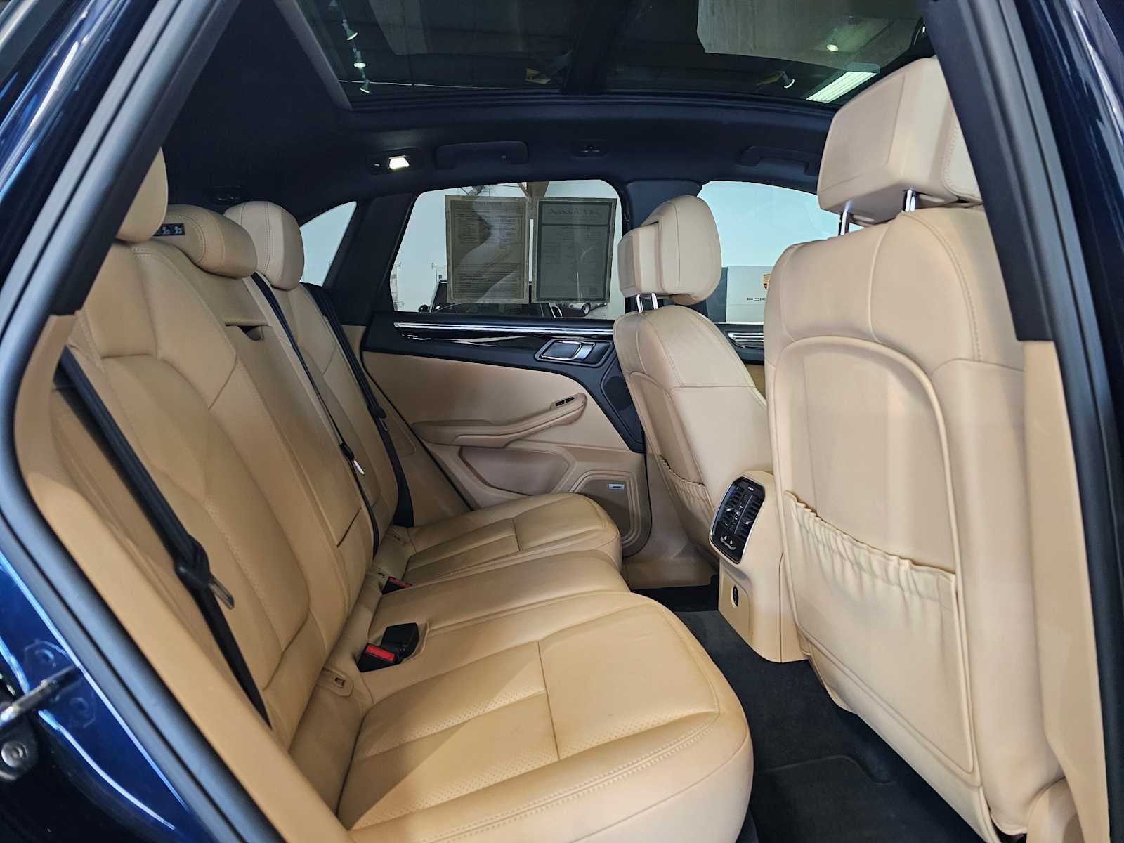 2017 Porsche Macan AWD