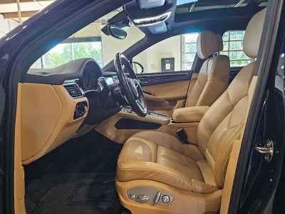 2017 Porsche Macan AWD