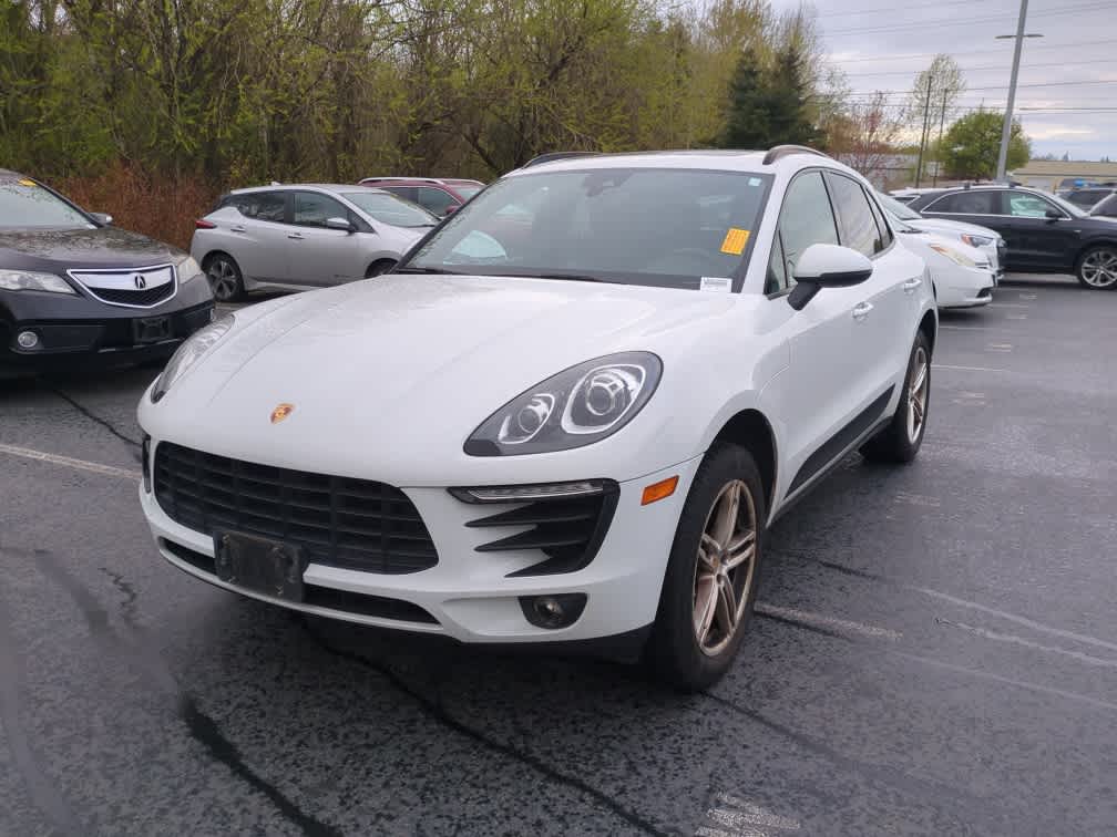 2017 Porsche Macan AWD