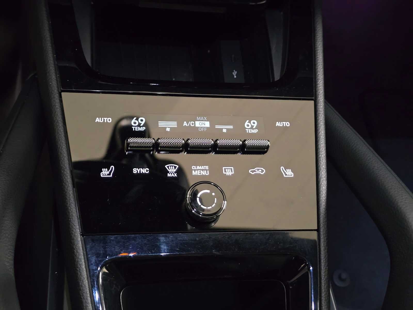 2024 Porsche Cayenne AWD