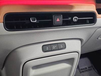 2025 Volkswagen ID. Buzz 1st Edition 4MOTION w/Two-Tone