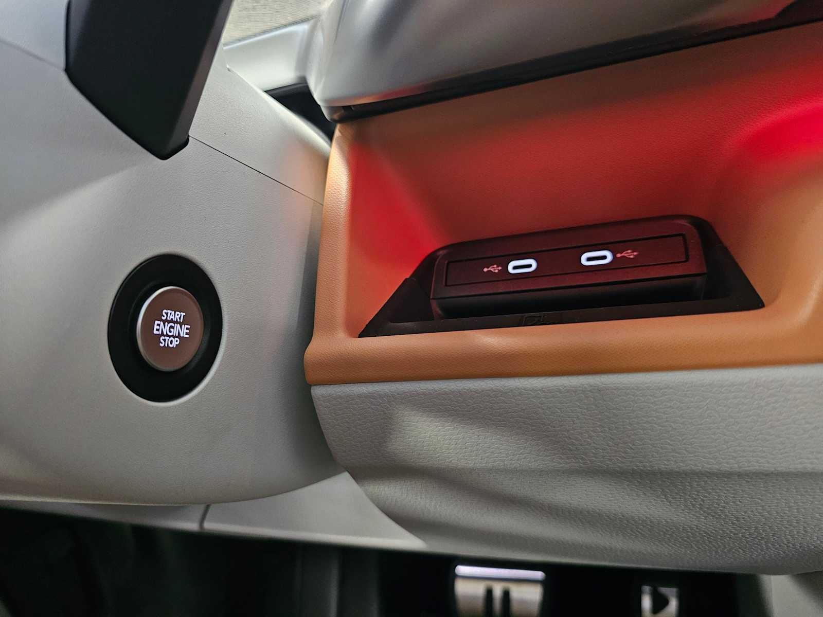 2025 Volkswagen ID. Buzz 1st Edition 4MOTION w/Two-Tone