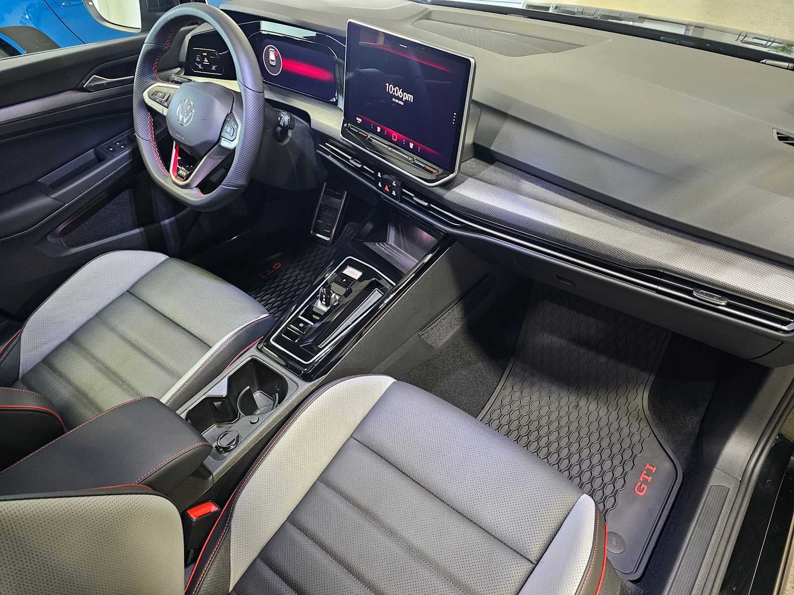 2026 Volkswagen Golf GTI 2.0T SE DSG