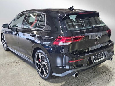 2026 Volkswagen Golf GTI 2.0T SE DSG