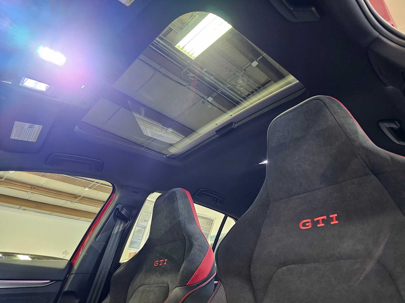 2026 Volkswagen Golf GTI 2.0T SE DSG