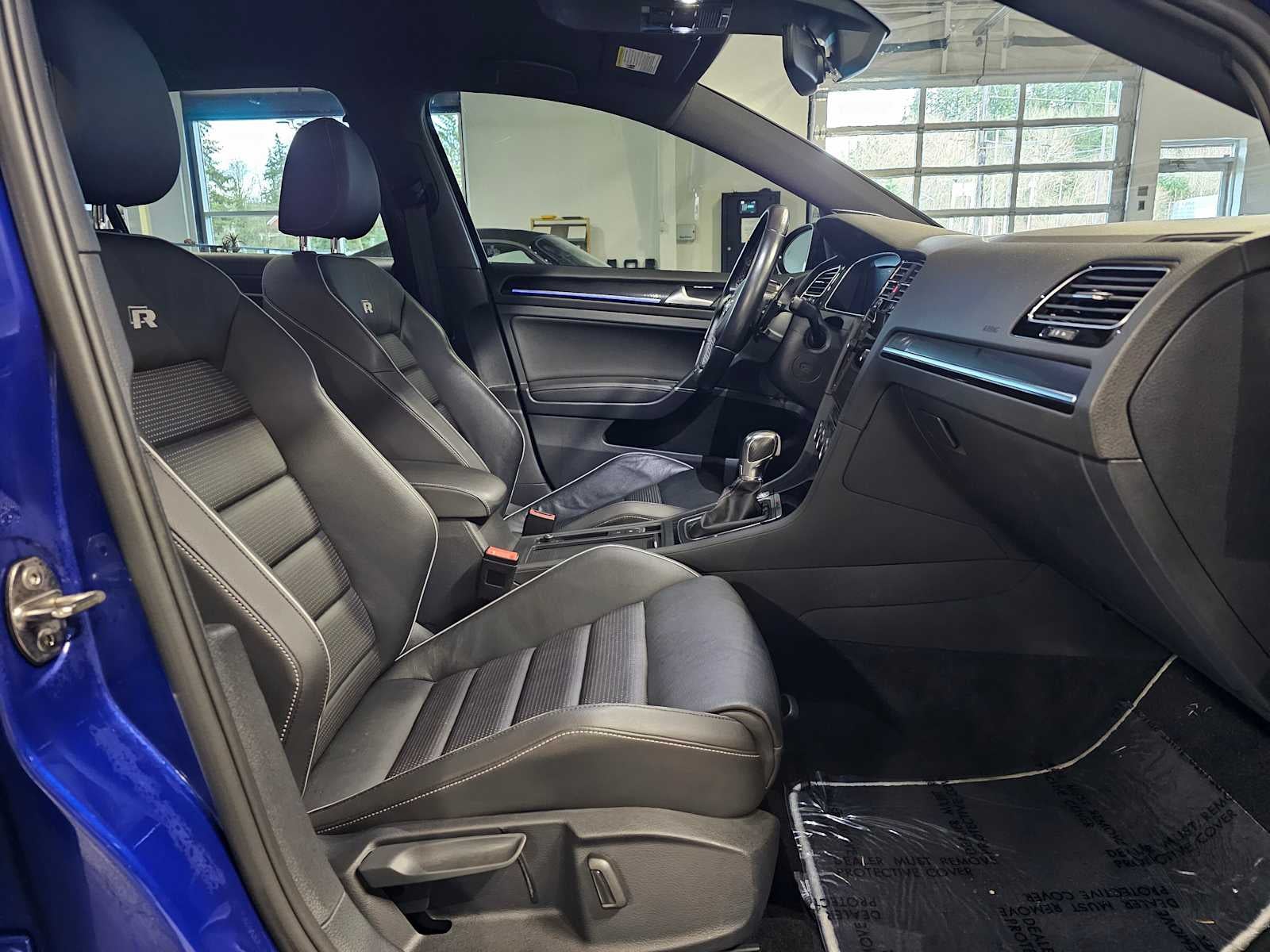 2019 Volkswagen Golf R 2.0T DSG w/DCC/Nav