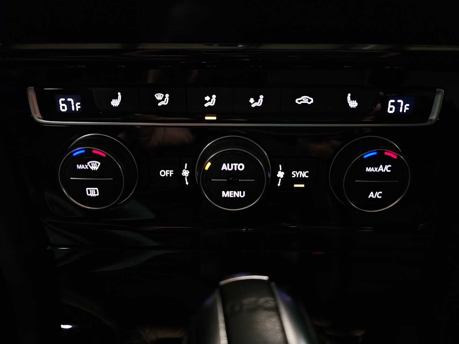 2019 Volkswagen Golf R 2.0T DSG w/DCC/Nav