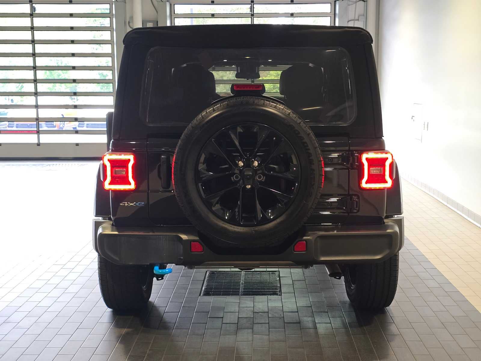 2024 Jeep Wrangler 4xe Sahara
