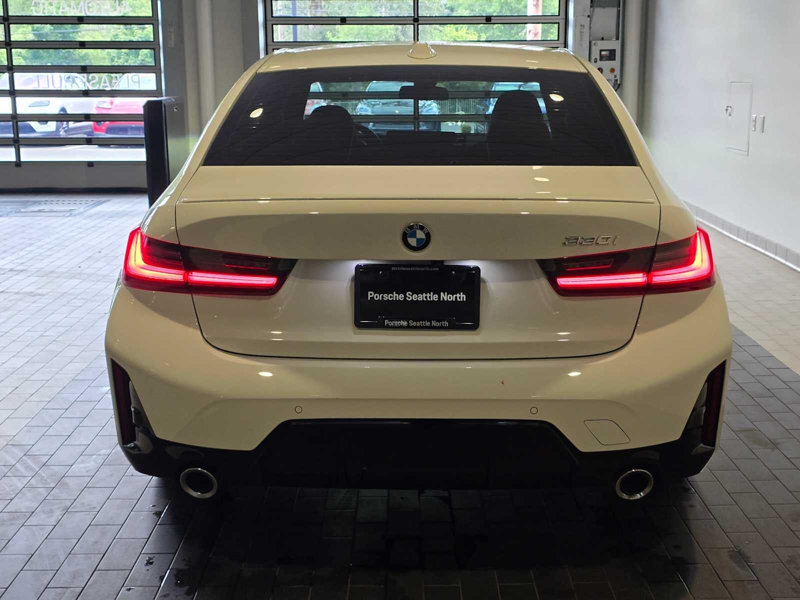 2023 BMW 330i 330i