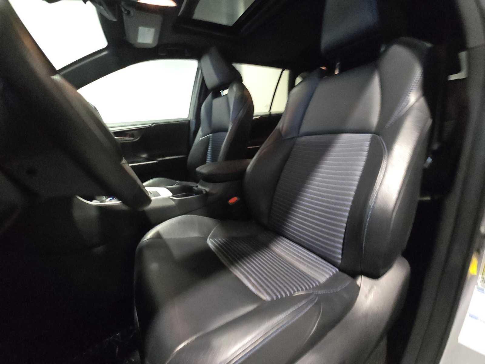 2020 Toyota RAV4 Hybrid XSE