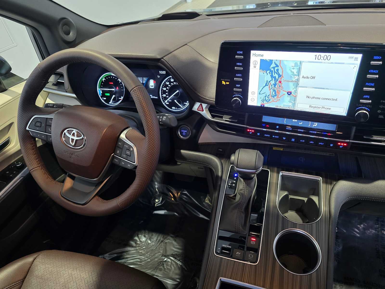 2023 Toyota Sienna Platinum