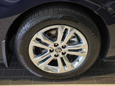 2023 Toyota Sienna Platinum