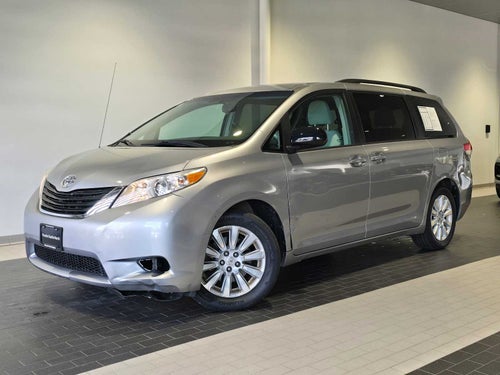 2012 Toyota Sienna LE