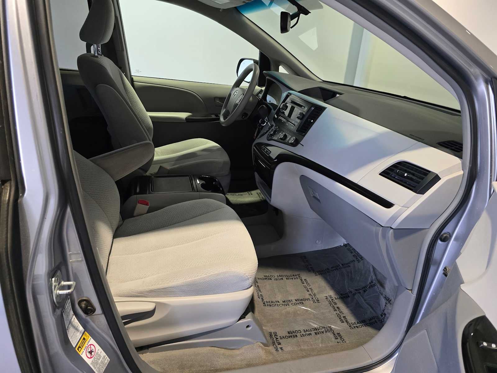 2012 Toyota Sienna LE