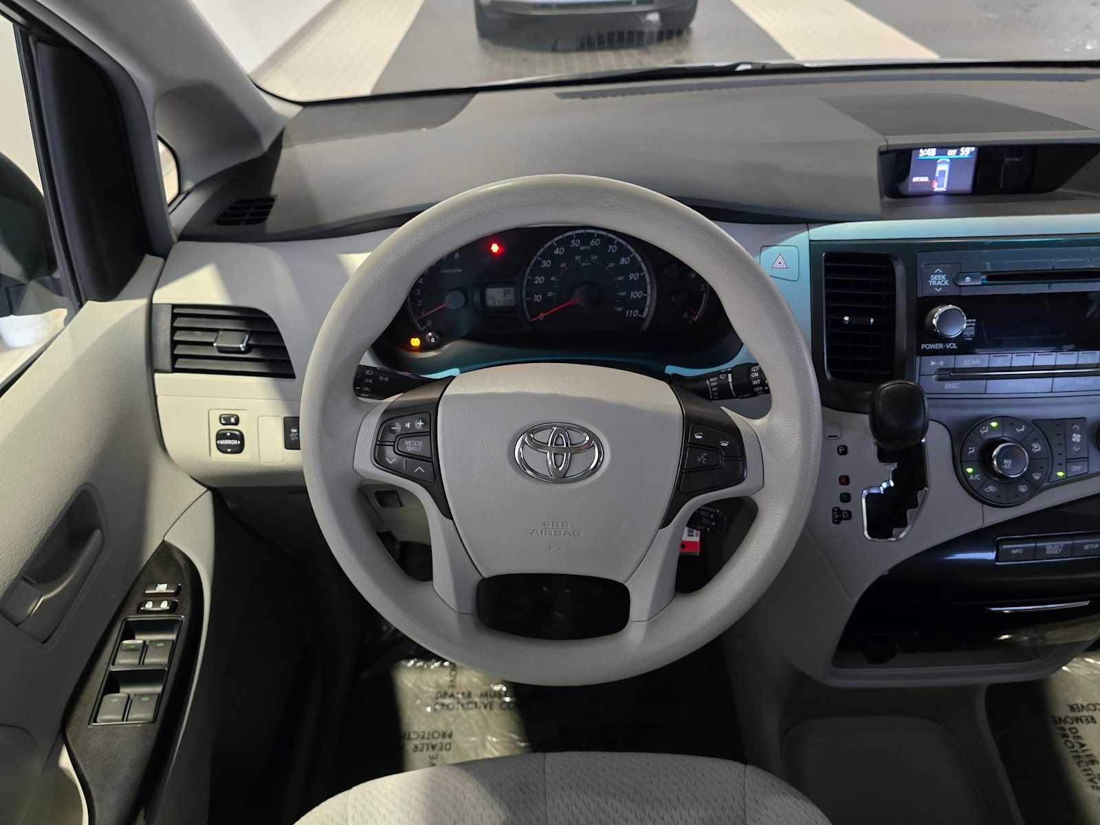 2012 Toyota Sienna LE