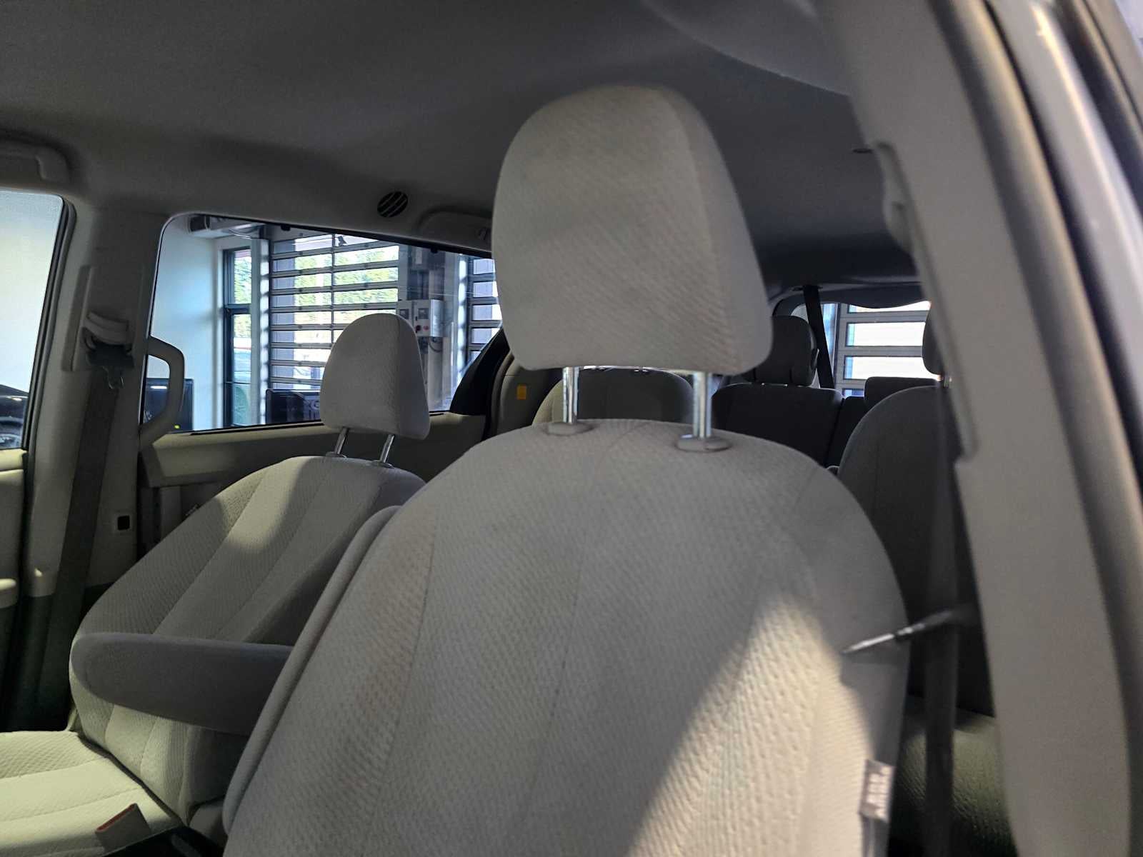 2012 Toyota Sienna LE