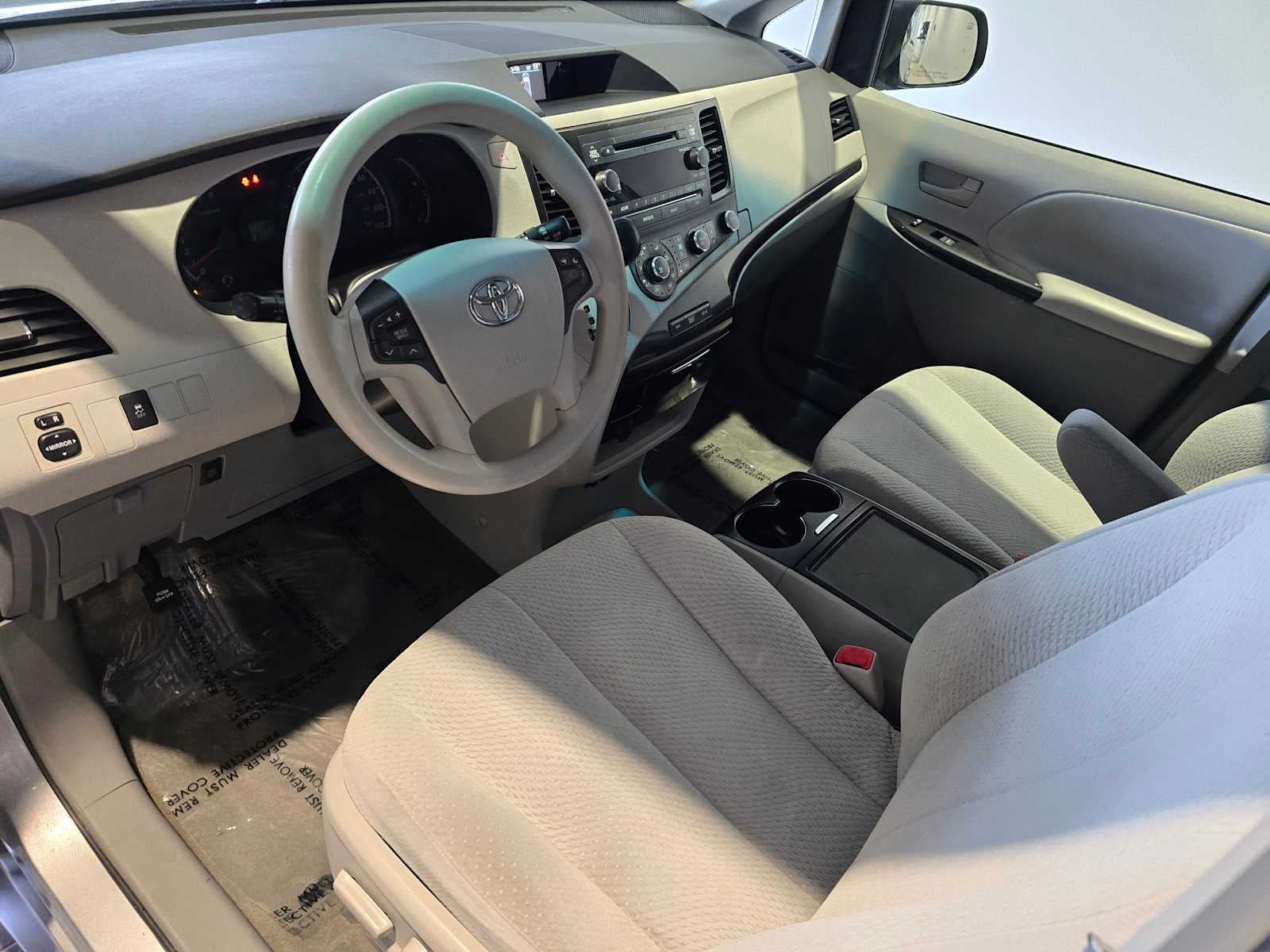 2012 Toyota Sienna LE
