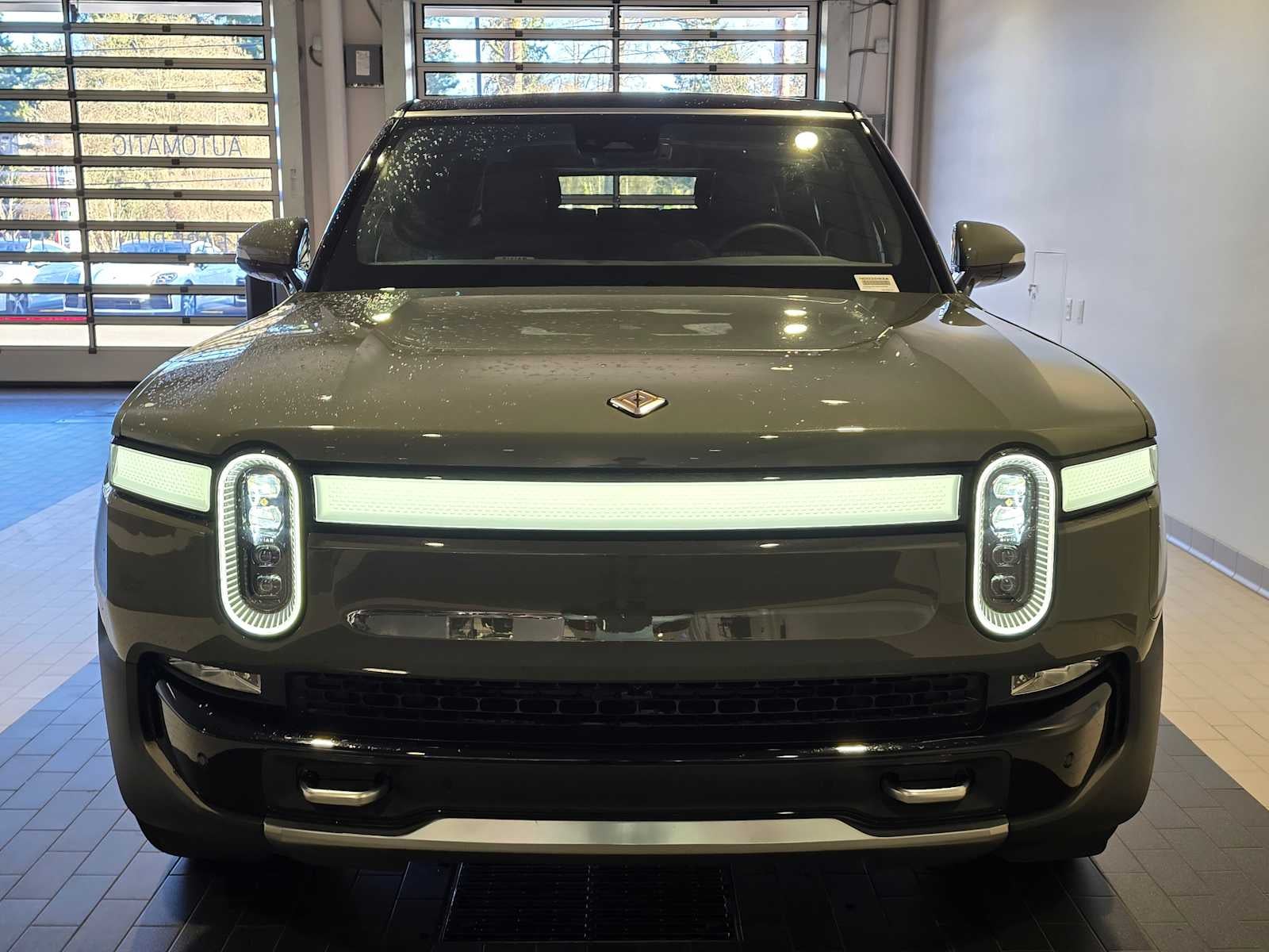 2022 Rivian R1S Launch Edition