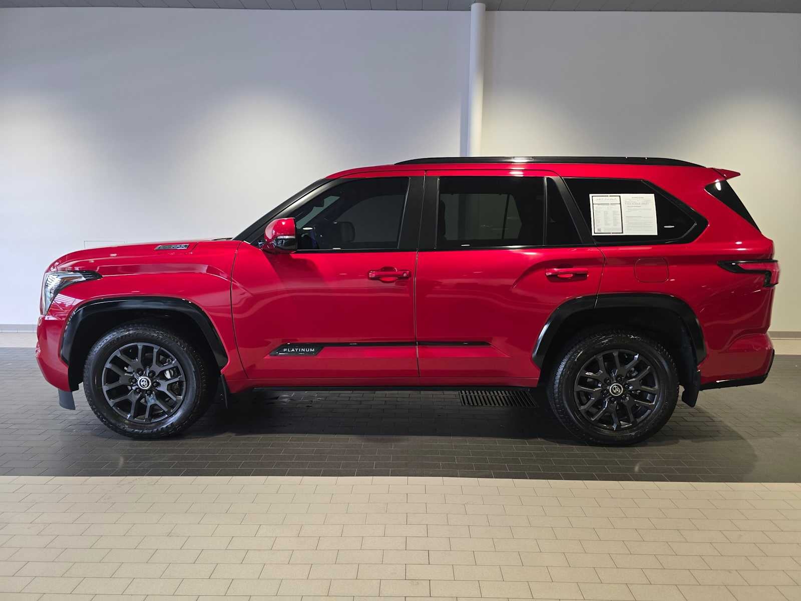 2024 Toyota Sequoia Platinum