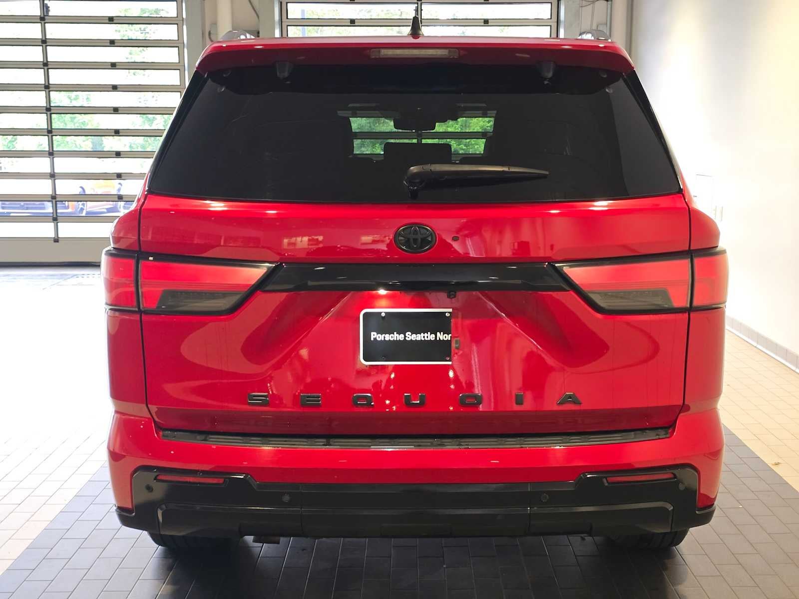 2024 Toyota Sequoia Platinum