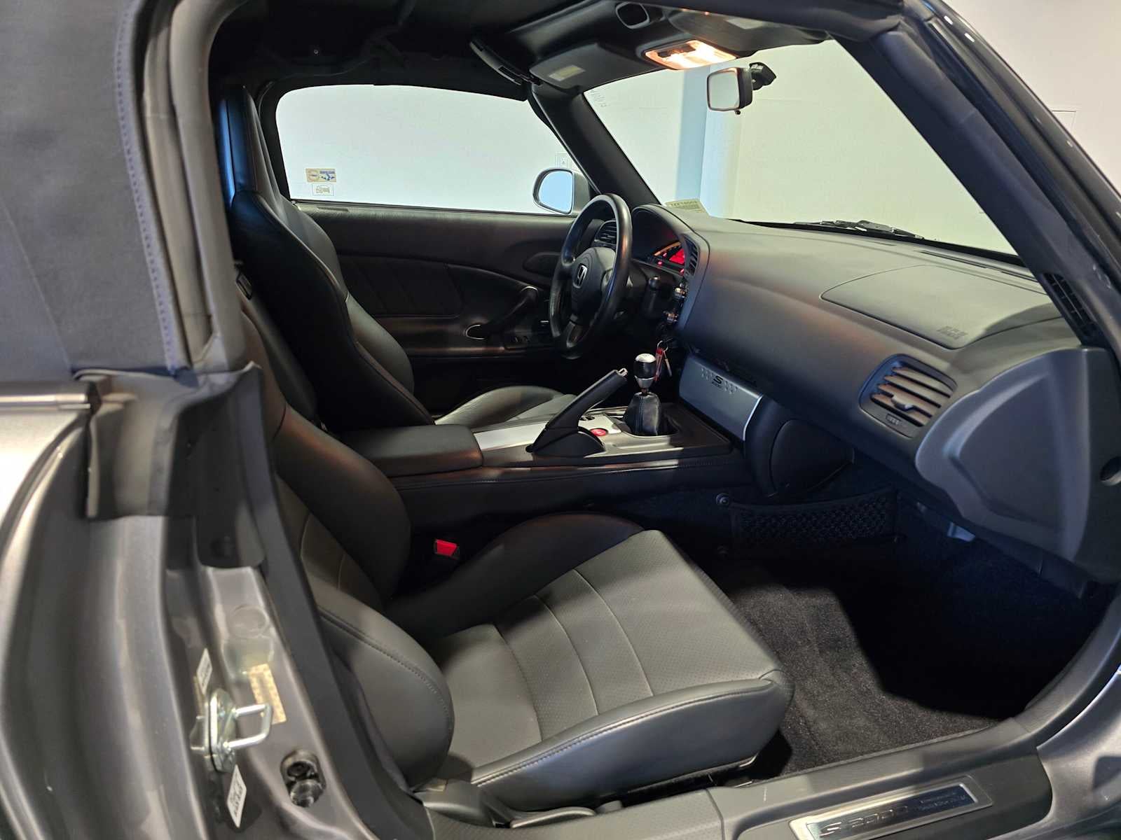 2004 Honda S2000 Base