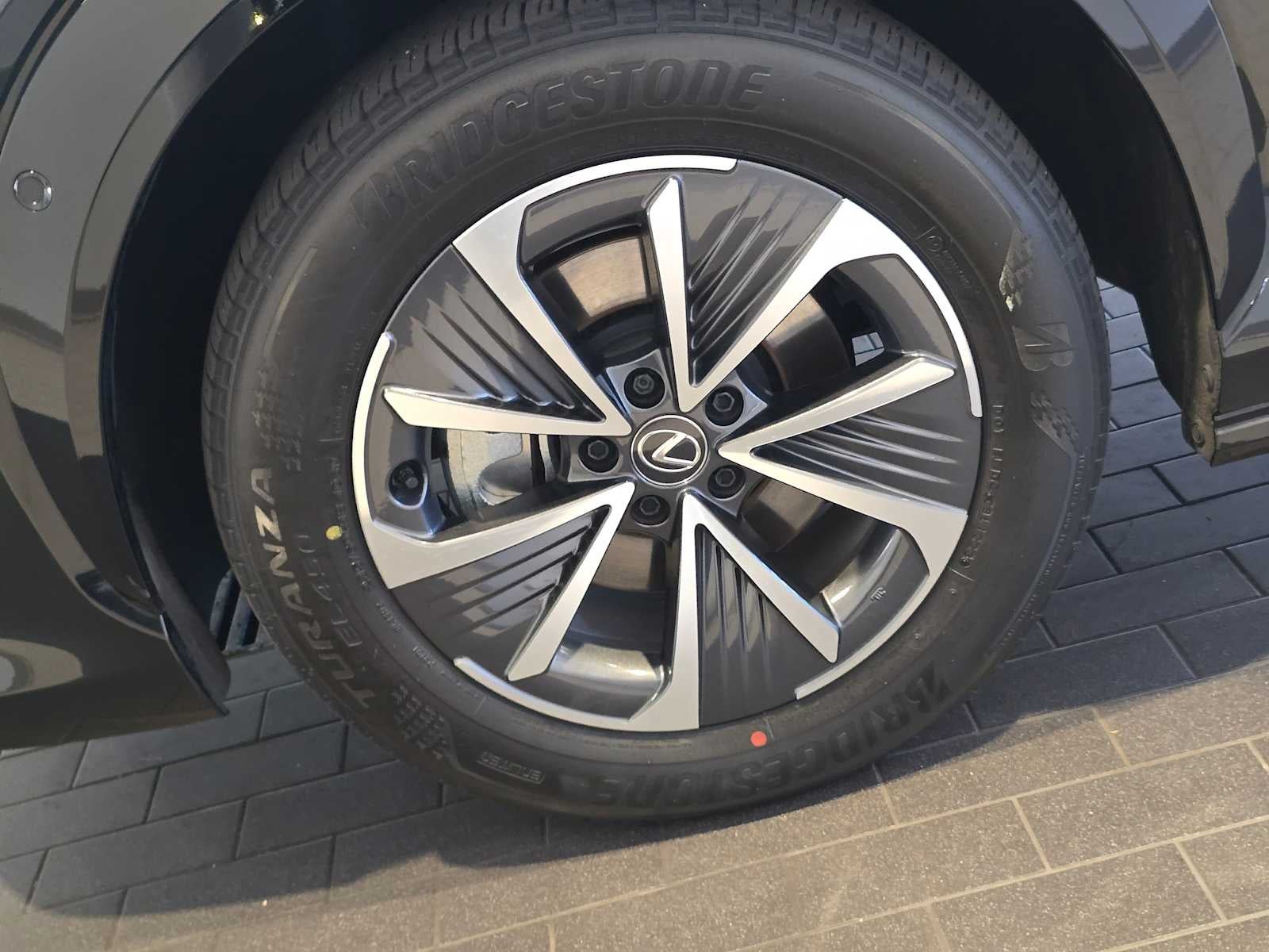 2023 Lexus RZ 450e Premium