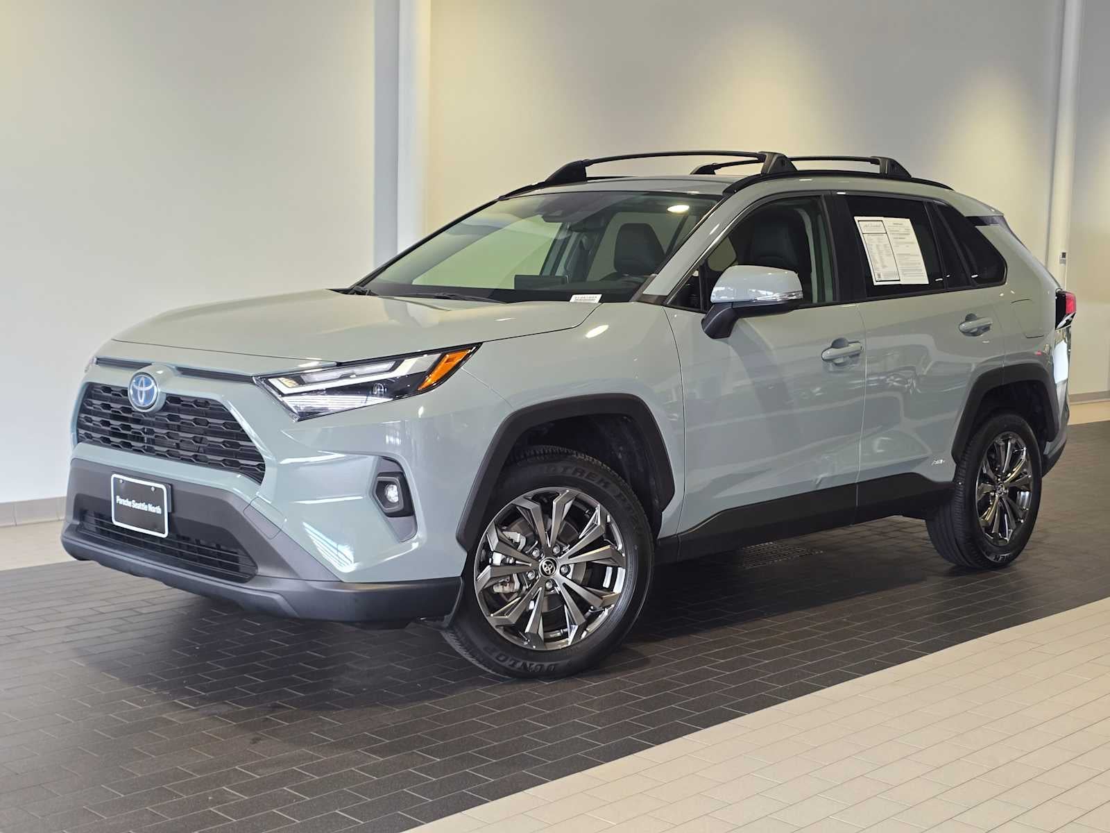 2023 Toyota RAV4 Hybrid XLE Premium