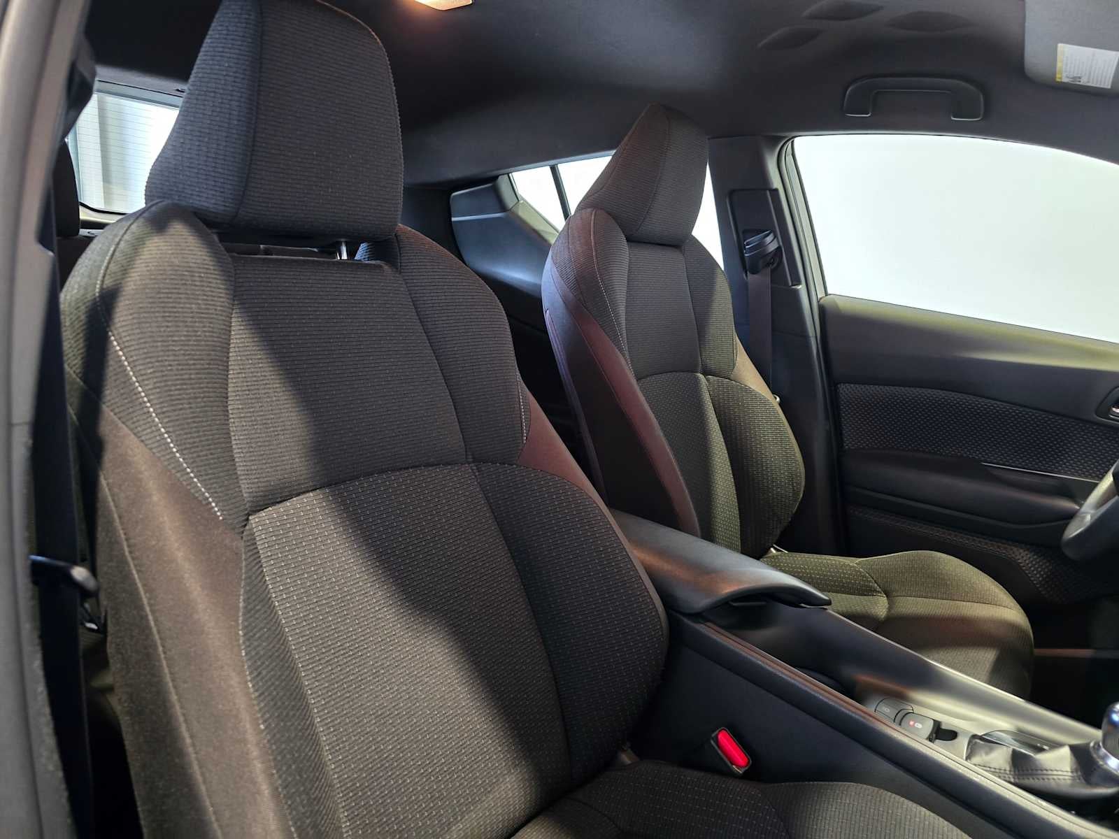 2019 Toyota C-HR LE