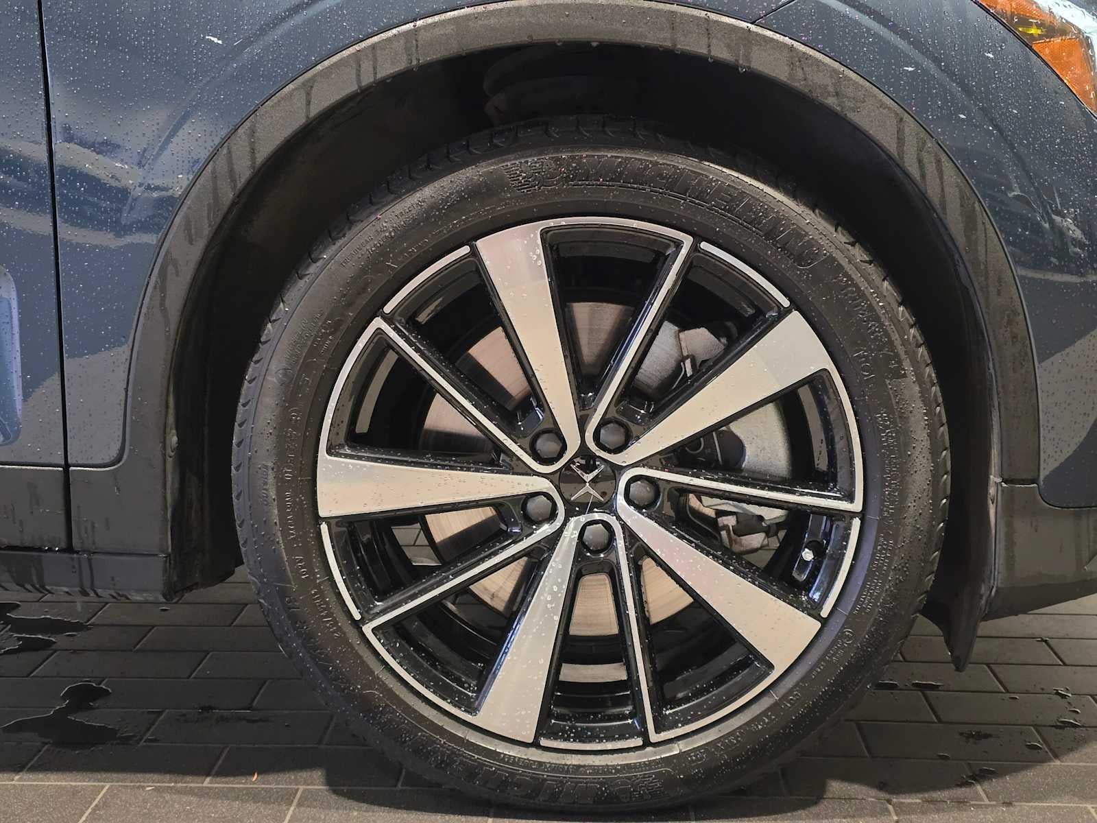 2022 Polestar 2 Base