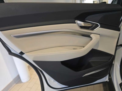 2024 Audi Q8 e-tron Premium Plus