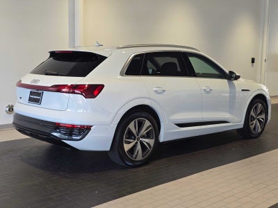 2024 Audi Q8 e-tron Premium Plus