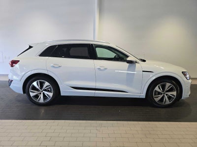 2024 Audi Q8 e-tron Premium Plus