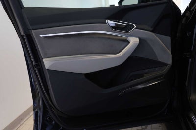 2024 Audi Q8 e-tron Prestige