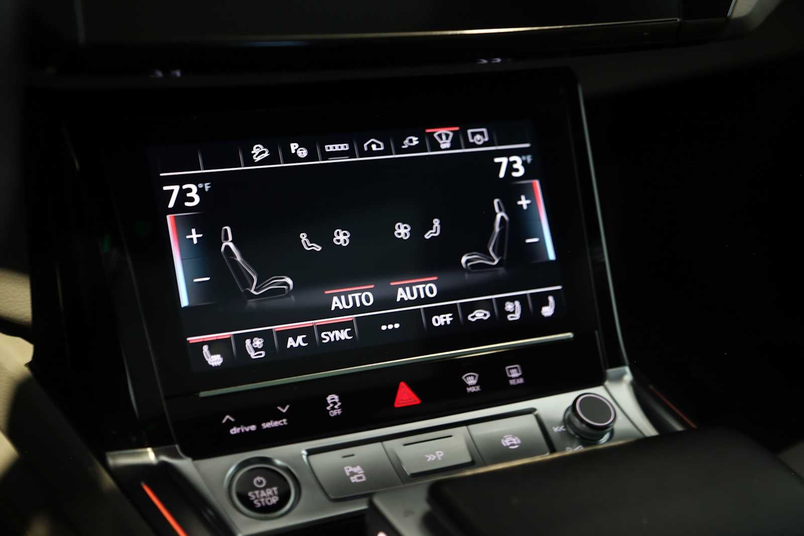 2024 Audi Q8 e-tron Prestige