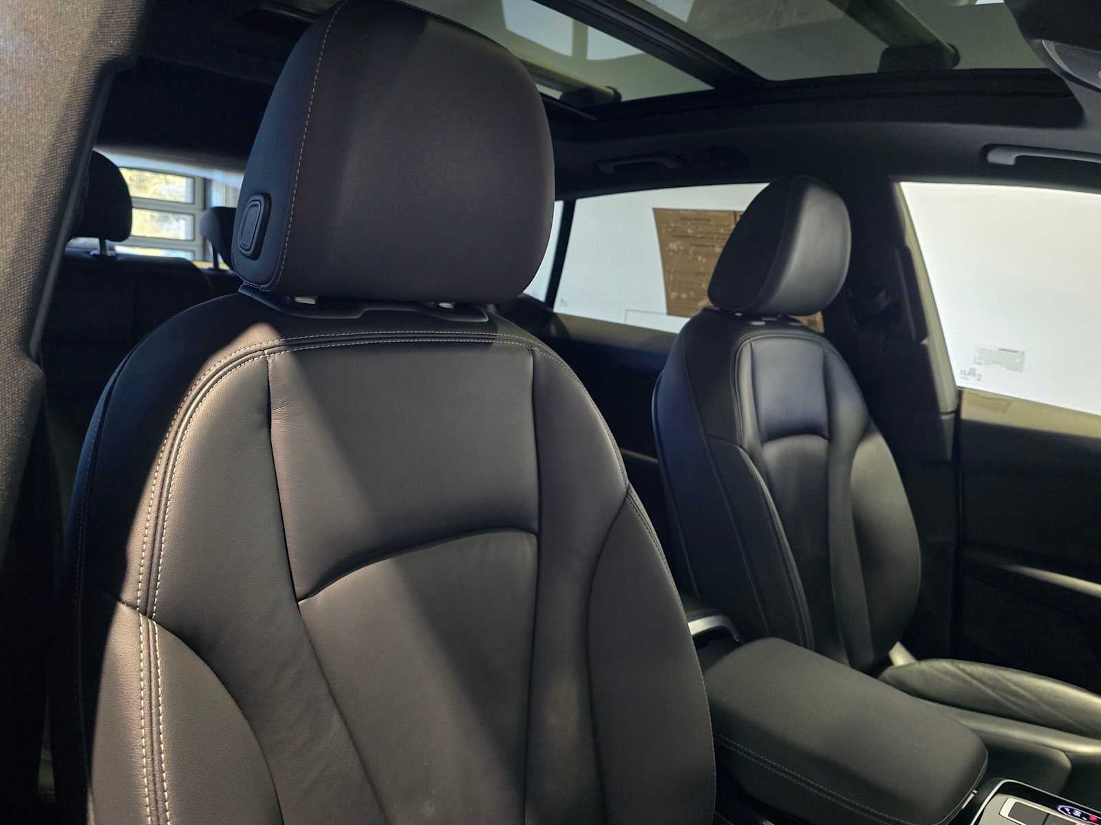 2019 Audi Q8 Premium