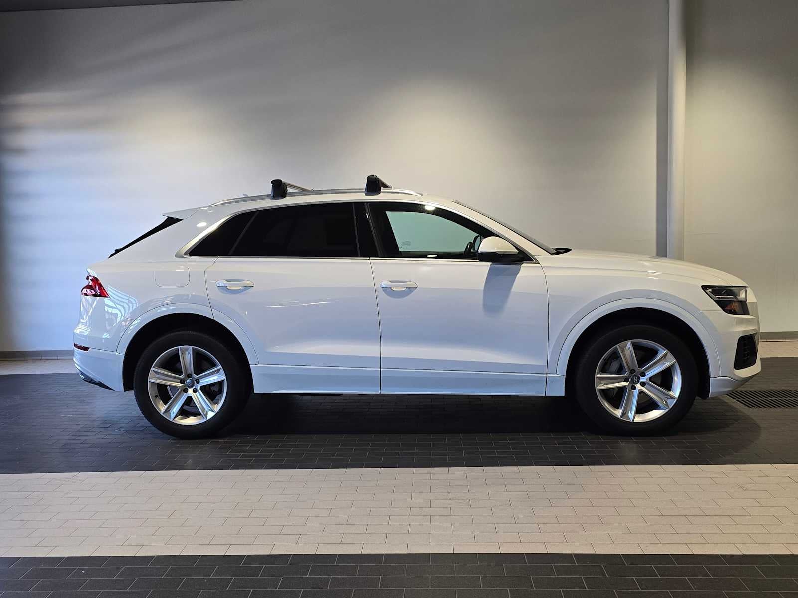 2019 Audi Q8 Premium