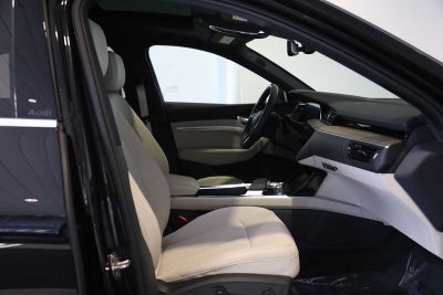 2024 Audi Q8 e-tron Sportback S line Premium Plus