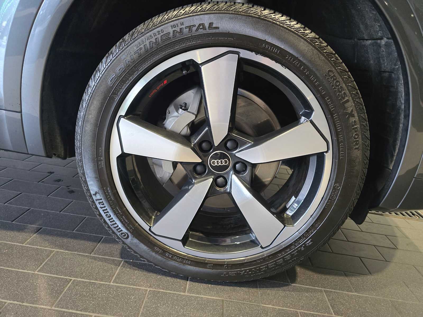 2023 Audi Q5 S line Prestige