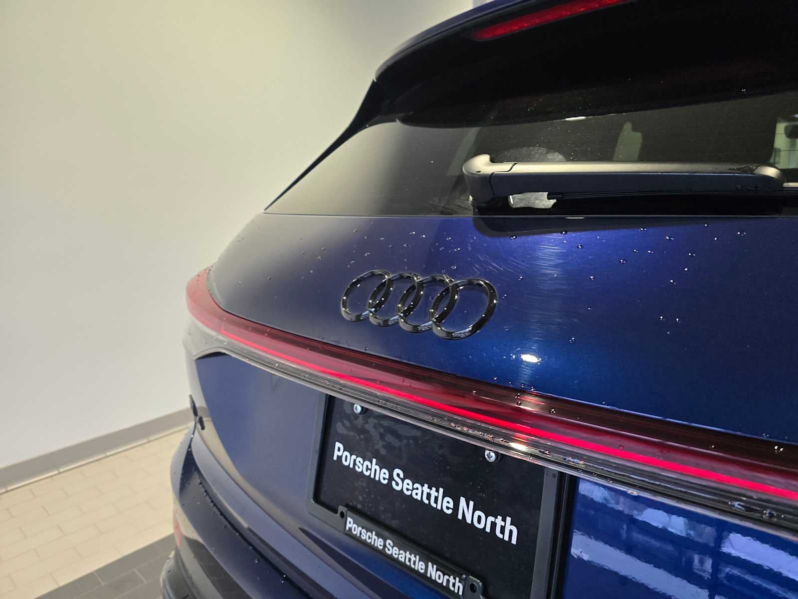 2024 Audi Q4 e-tron Premium Plus