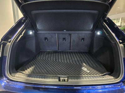 2024 Audi Q4 e-tron Premium Plus