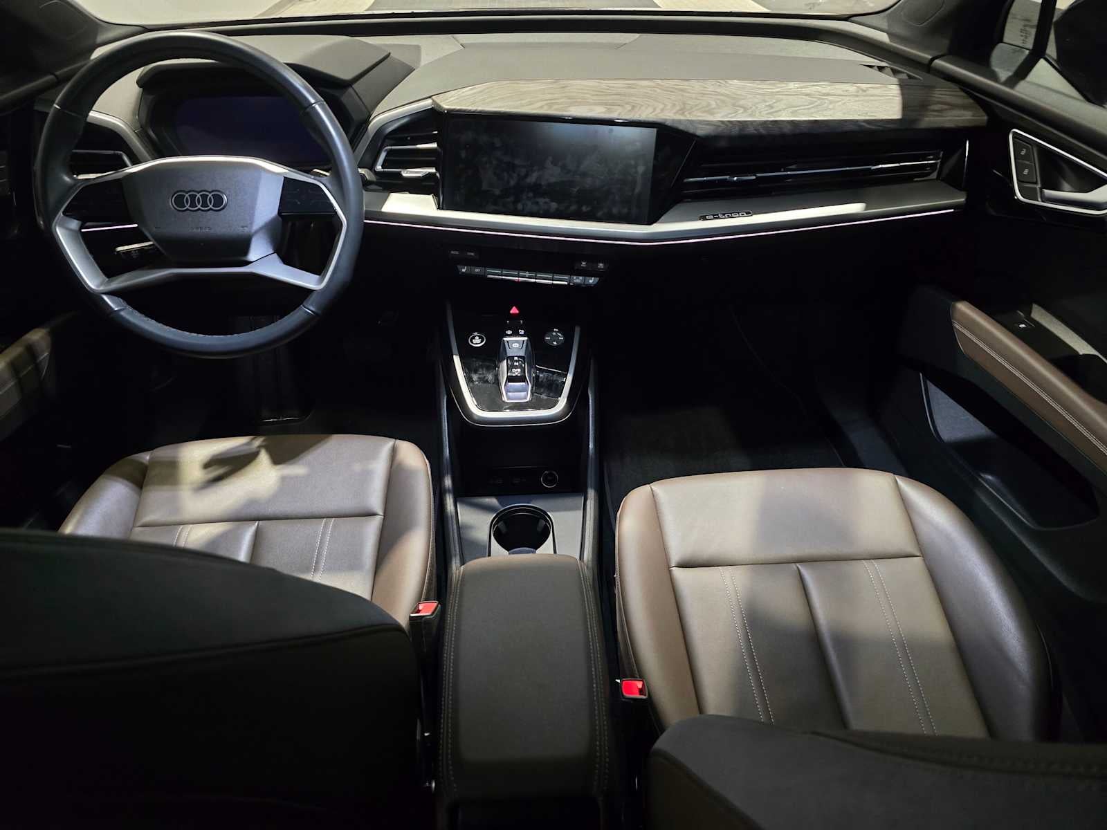 2024 Audi Q4 e-tron Premium Plus