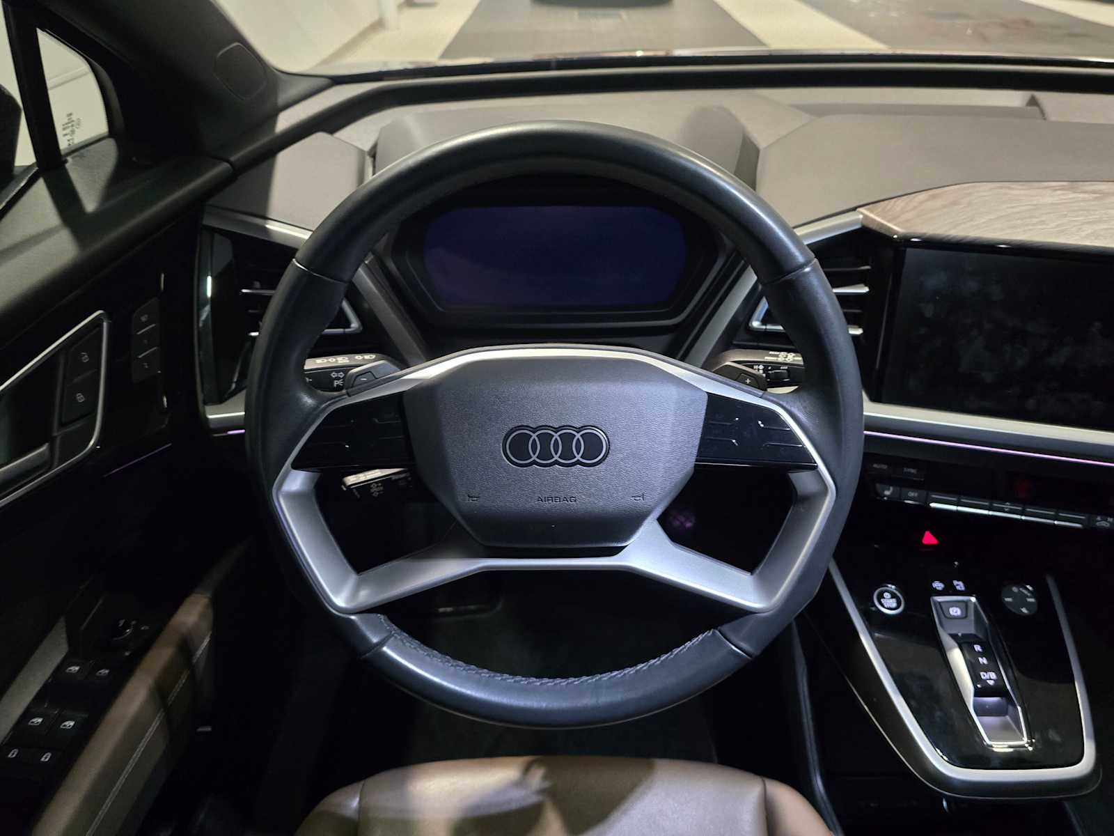 2024 Audi Q4 e-tron Premium Plus