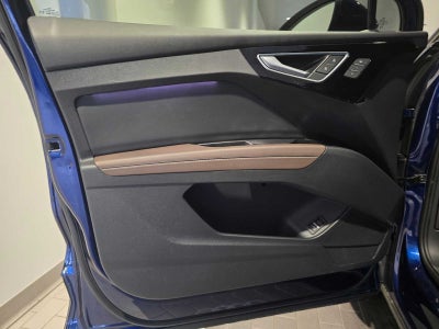 2024 Audi Q4 e-tron Premium Plus