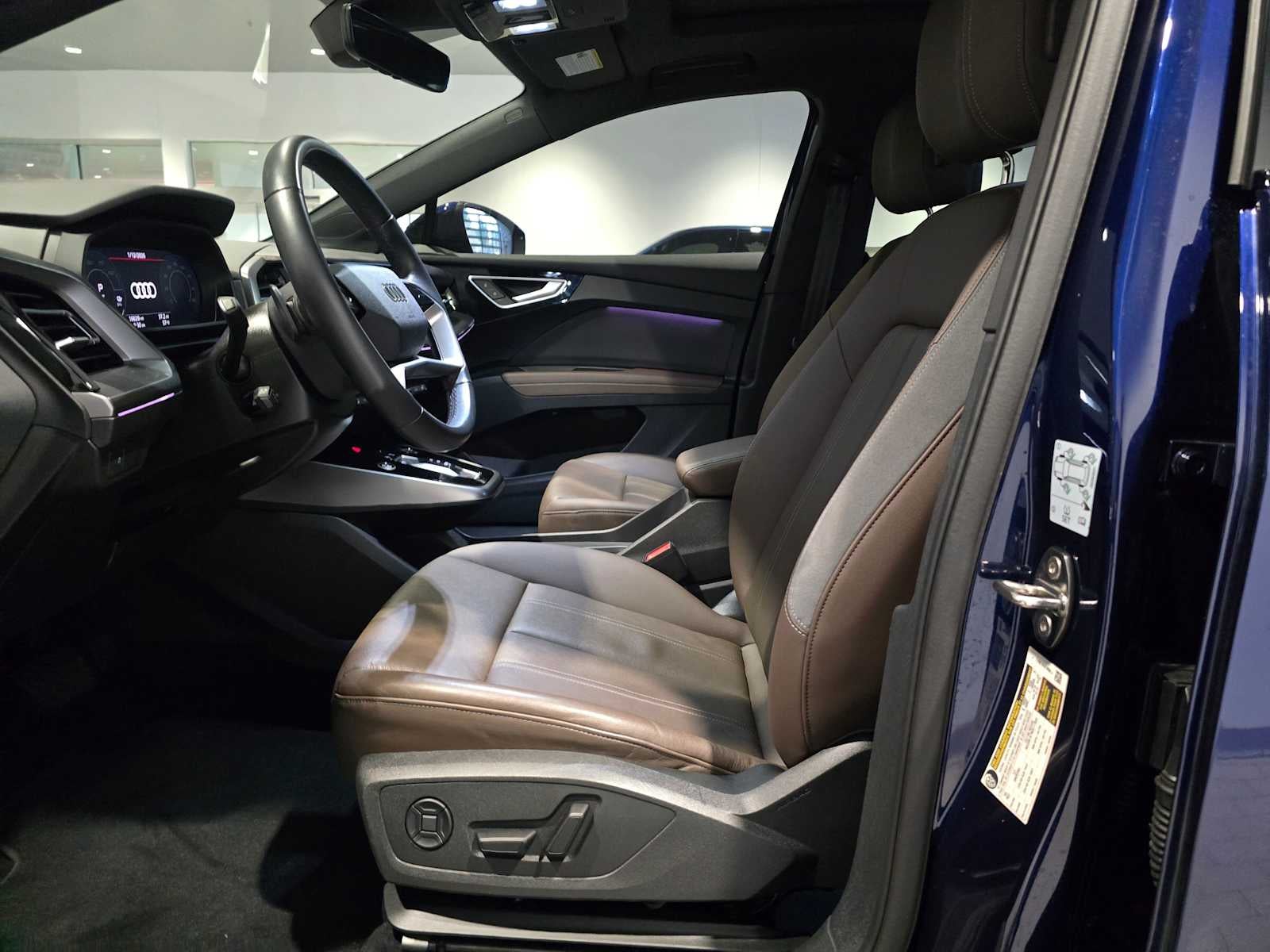 2024 Audi Q4 e-tron Premium Plus