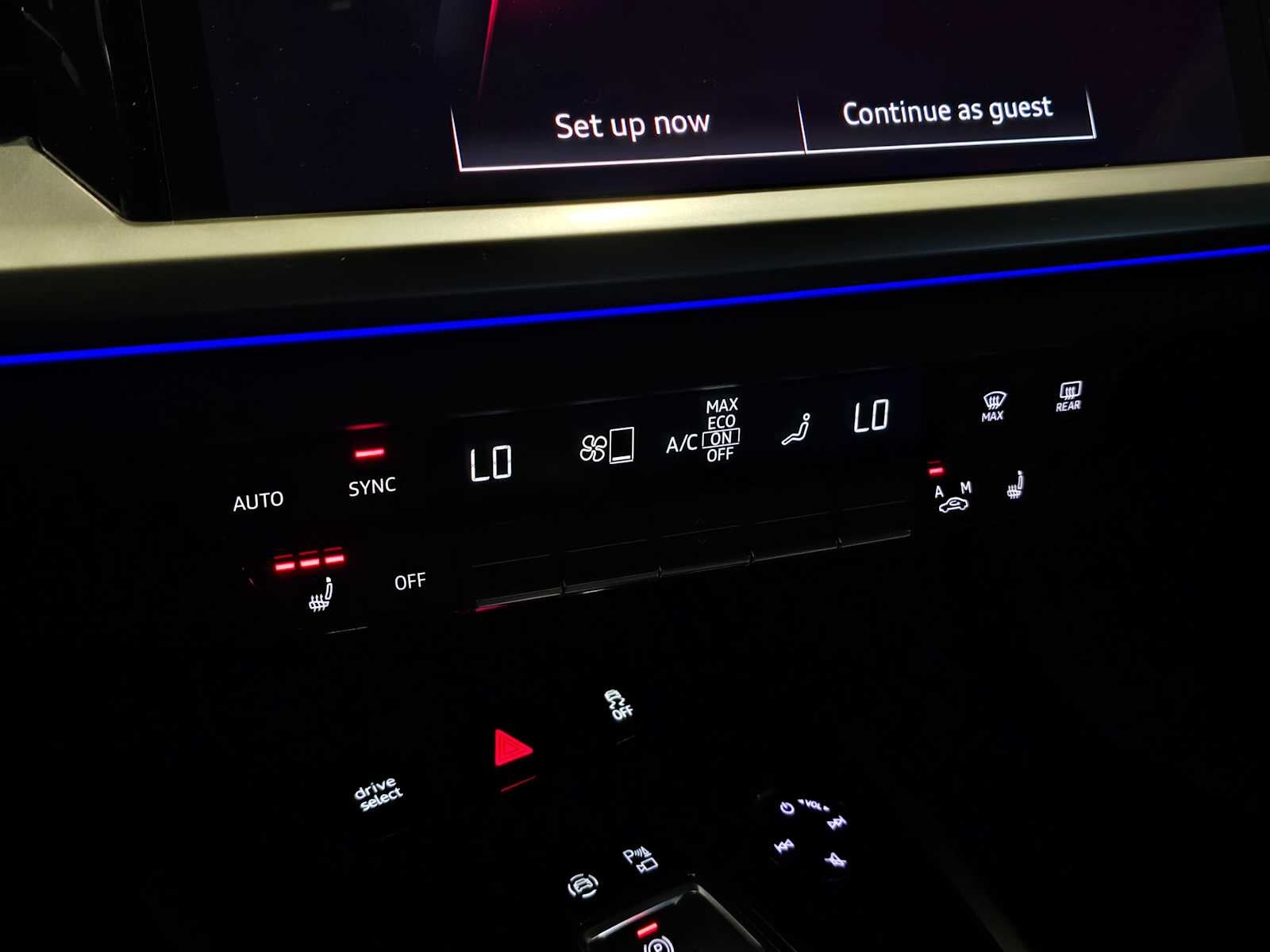 2024 Audi Q4 e-tron Premium Plus